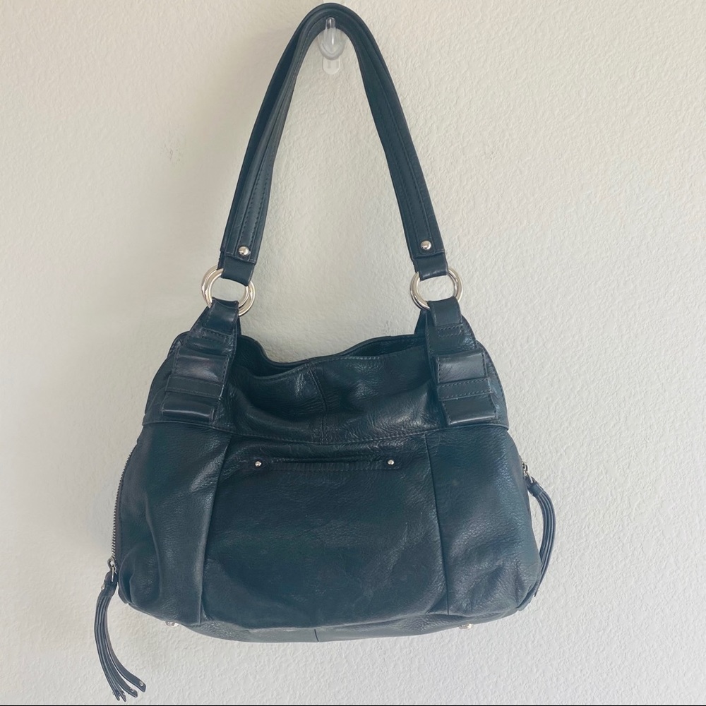 B. Makowsky Black Leather Shoulder Bag Cheetah - Picture 4 of 9